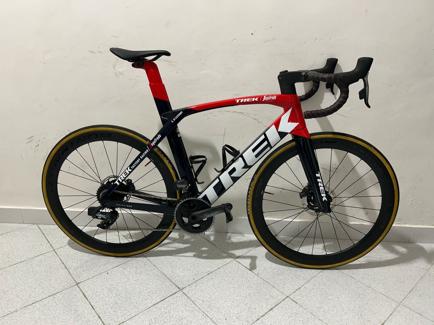 Trek Madone SLR 7 AXS Gen 6 Taglia 56 - Usata