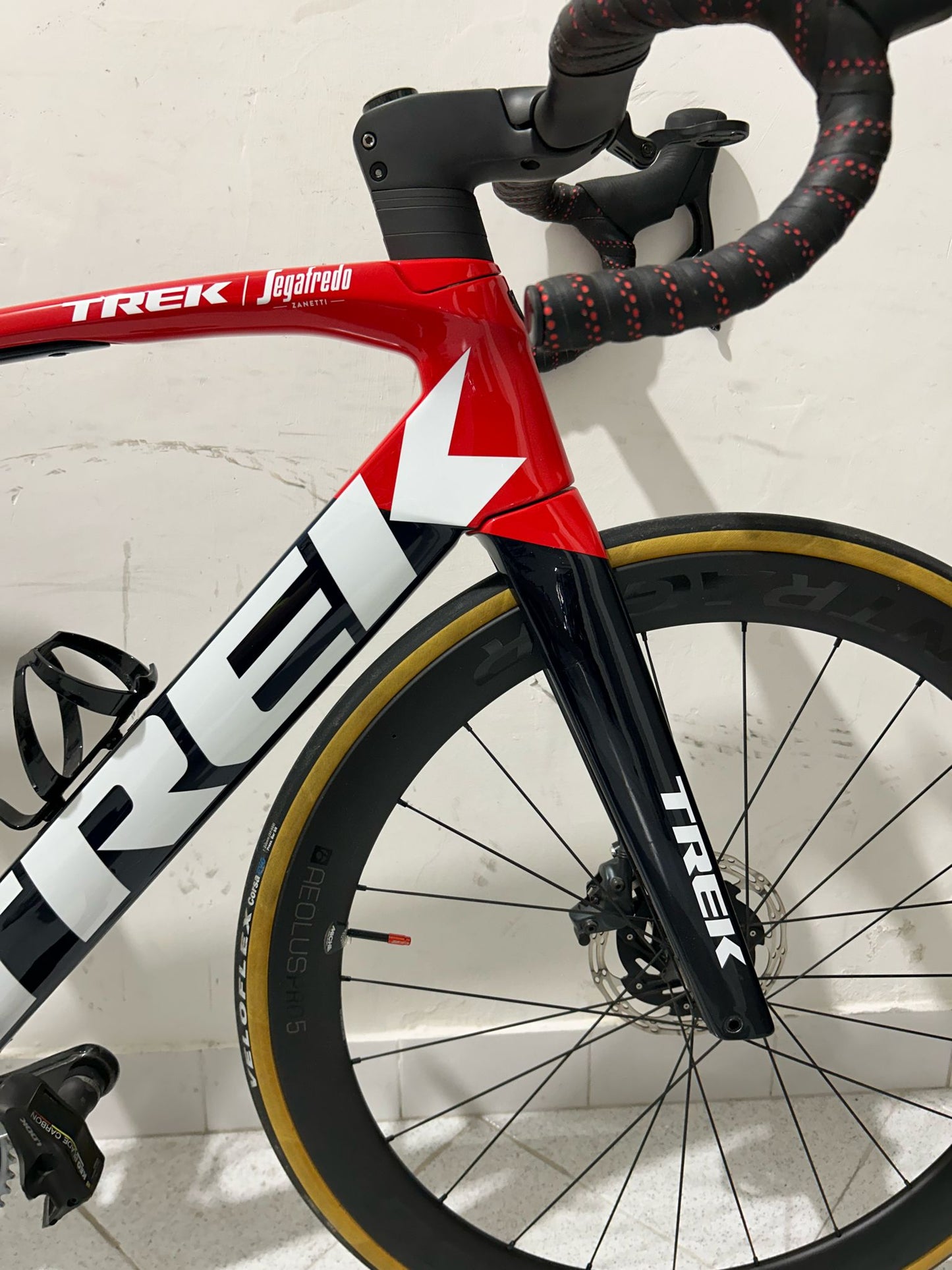 Trek Madone SLR 7 AXS Gen 6 Taglia 56 - Usata